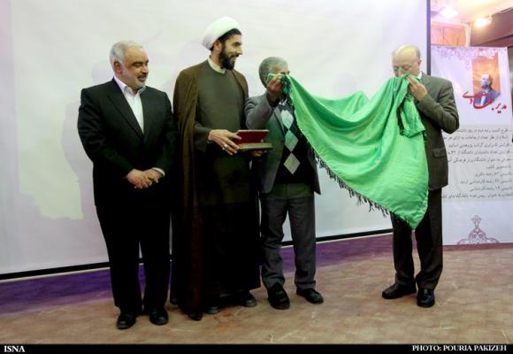 دکتر زلفی گل