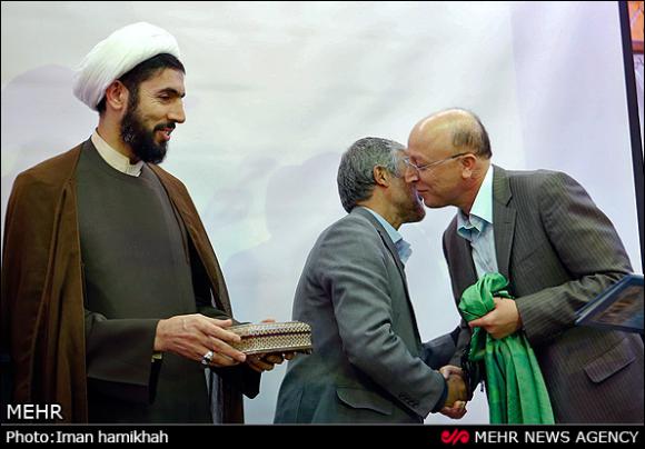 دکتر زلفی گل
