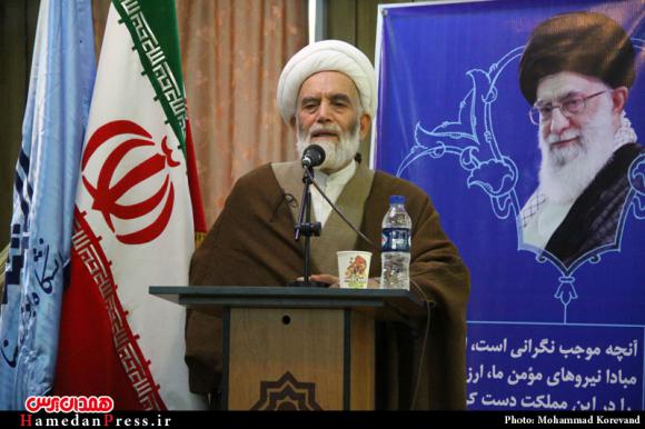 دکتر زلفی گل