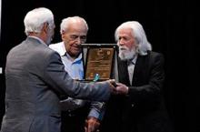 حمید سبزواری، مشفق کاشانی و عباسعلی براتی‌پور تقدیر شدند