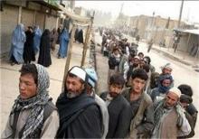 آغاز توزیع ۵۰هزار کارت موقت کار اتباع خارجی آغاز توزیع ۵۰هزار کارت موقت کار اتباع خارجی